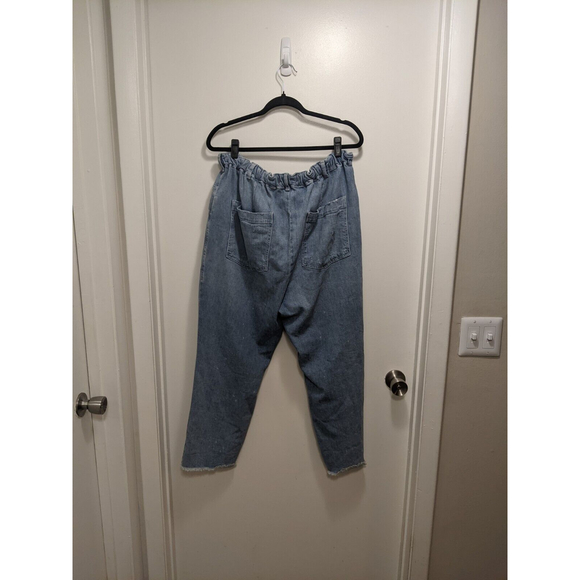 We The Free Lightwash City Slouch Mom Jeans Free People Drawstring Button Fly - Picture 8 of 11